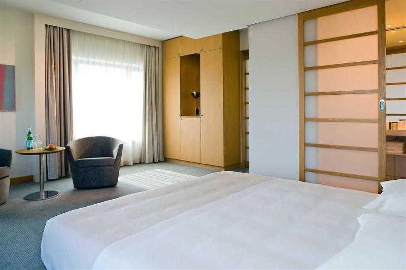 Novotel Berlin Am Tiergarten Екстер'єр фото