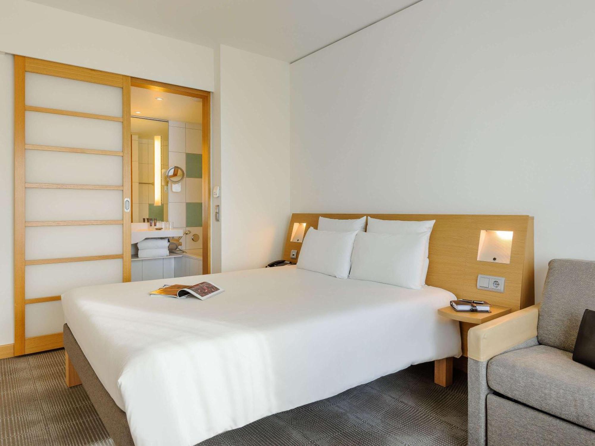 Novotel Berlin Am Tiergarten Екстер'єр фото
