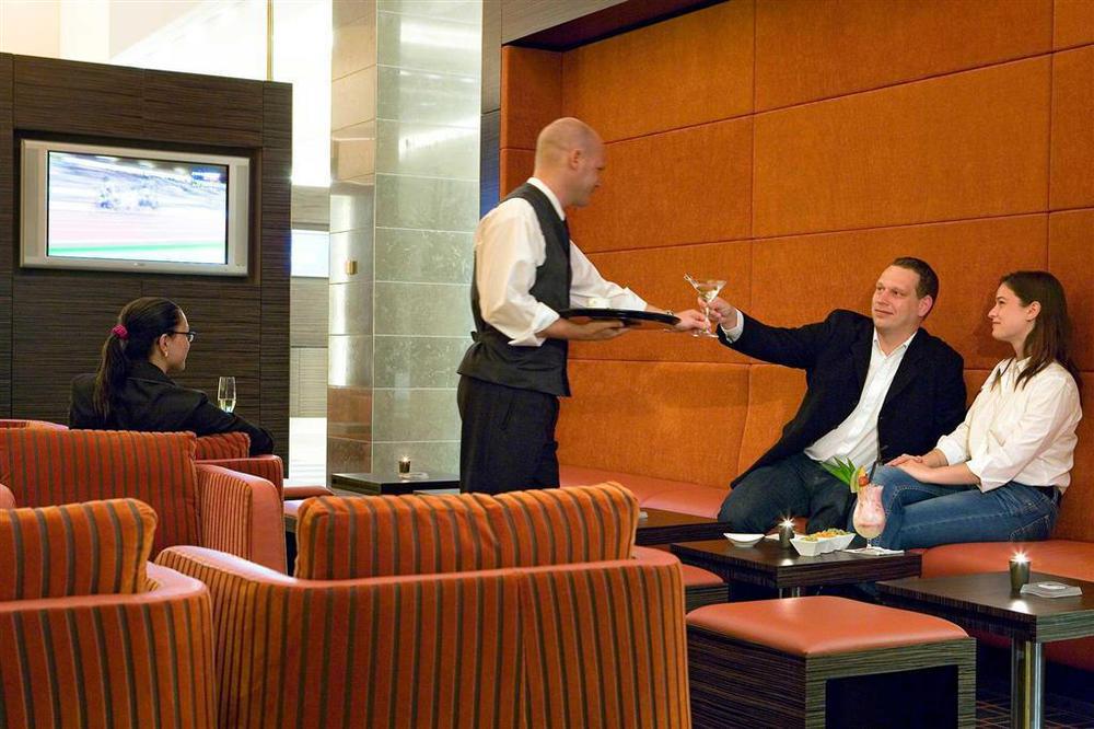 Novotel Berlin Am Tiergarten Ресторан фото
